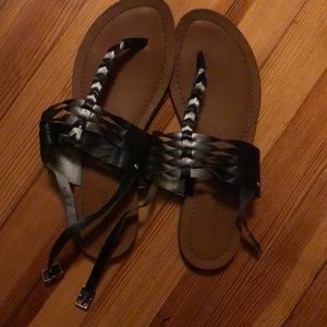 Sandals size 9